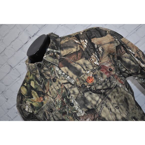 Game Winner Shirt Hunting Mens Size 2XL XXL Green Camo Mossy Oak Fishing - Picture 1 of 8